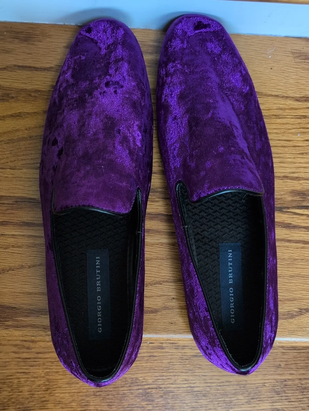 Giorgio Brutini Velvet Slip-On Loafers